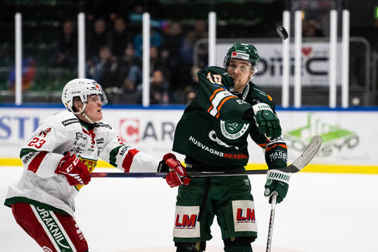 Kristianstads Roope Laavainen och Moras Oscar Bjerselius