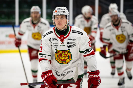 Moras Oscar Bjerselius jublar