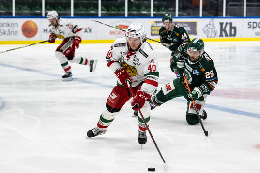 Moras Anton Heikkinen jagas av Kristianstads Ludvig Elvenes