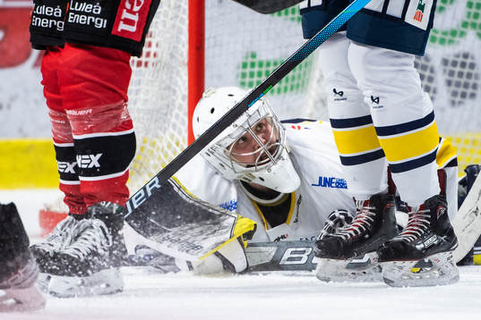 HV71s målvakt Anni Keisala