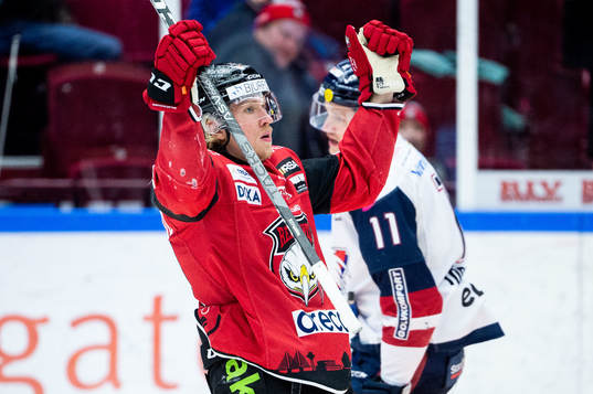 Malmö Redhawks Marcus Sylvegård jublar