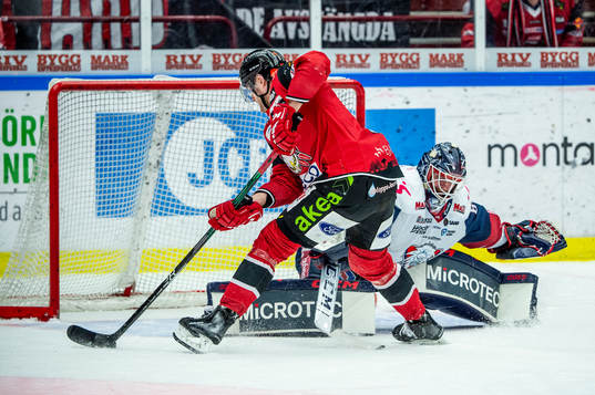 Malmö Redhawks Kim Rosdahl sätter