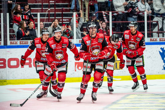 Malmö Redhawks Kim Rosdahl jublar