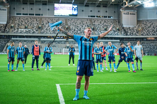 Djurgårdens Victor Edvardsen jublar