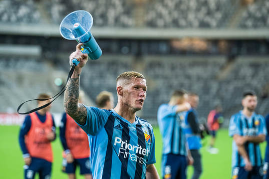 Djurgårdens Victor Edvardsen jublar