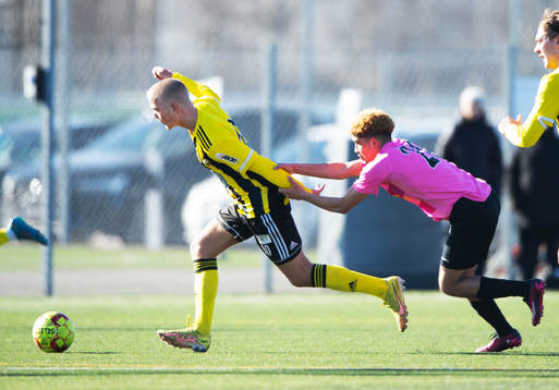 IFK Hässleholms  Olle Kjellman Olblad i träningsmatchen