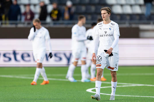 Halmstads Erik Ahlstrand deppar