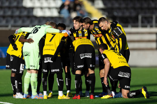 Häcken samlade innan fotbollsmatchen i Svenska Cupen