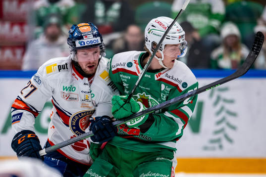 Växjös Martin Lundberg  och Rögles Linus Sjödin