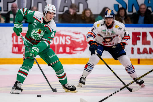 Rögles Adam Tambellini och Växjös Keegan Lowe