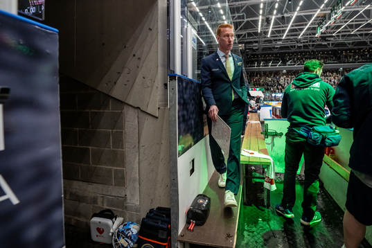 Växjös tränare Jörgen Jönsson deppar