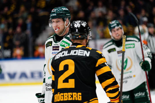 Färjestads Victor Ejdsell
