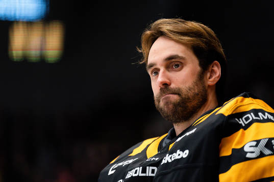 Skellefteås målvakt Frans Tuohimaa deppar
