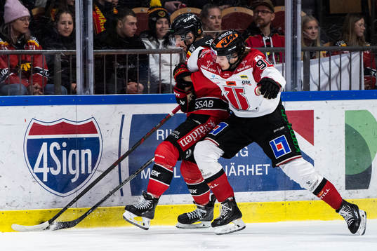 Luleås Filip Pyrochta och Örebros Leo Carlsson
