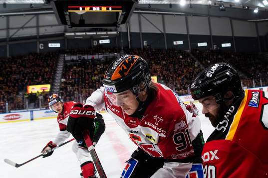 Örebros Leo Carlsson och Luleås Jack Connolly