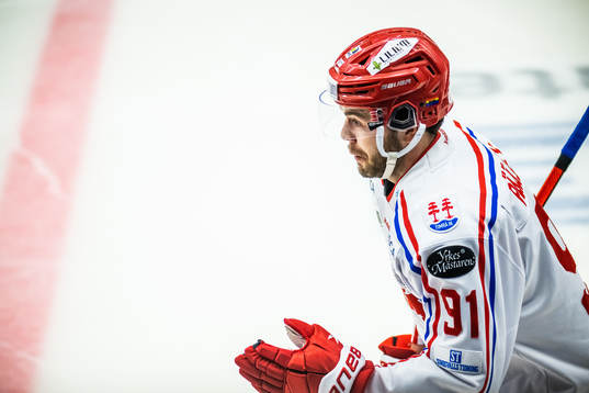 Timrås Magnus Pääjärvi jublar