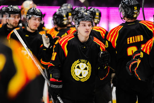 Brynäs Dmytro Timashov jublar