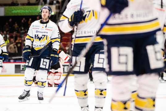 HV71s Nicholas Shore deppar