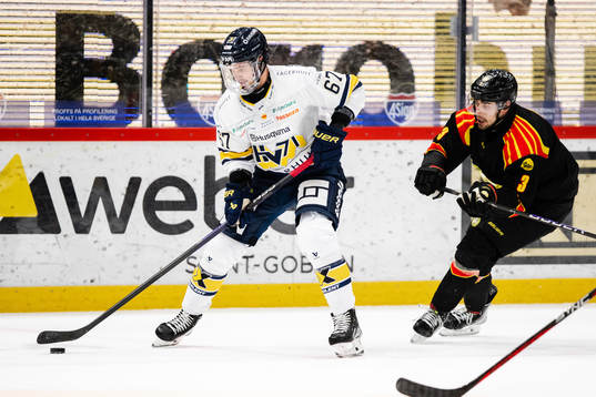 HV71s Oliwer Kaski