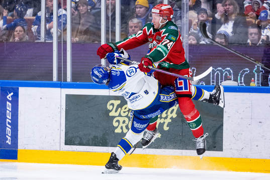 Leksands Anton Lindholm och Frölundas Andreas Borgman