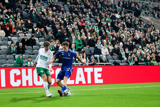 Hammarbys Joel Nilsson och GIF Sundsvalls Ludvig Nåvik