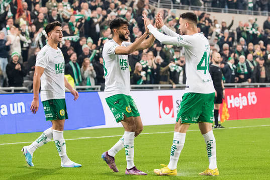 Hammarbys Jusef Erabi och Abdelrahman Saidi jublar