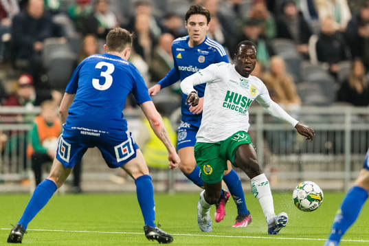 GIF Sundsvalls Fredrik Lundgren och Hammarbys Saidou Alioum