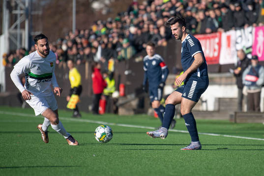 GAIS Mervan Celik och Utsiktens Allan Mohideen