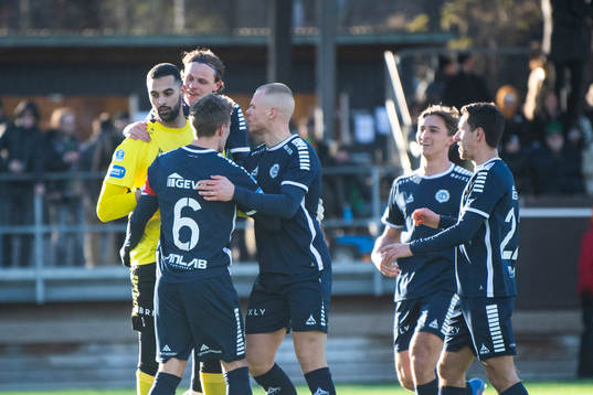 Utsiktens spelare jublar