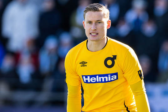 Degerfors målvakt Sondre Lovseth Rossbach