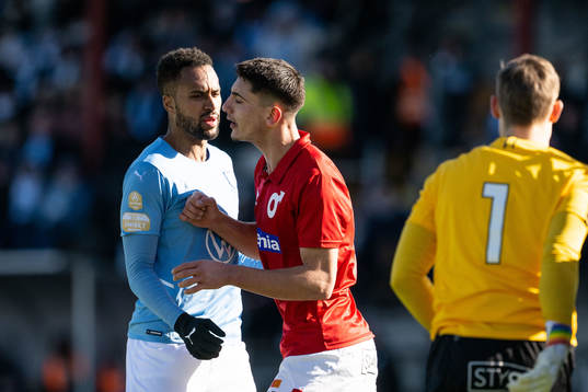Malmö FFs Isaac Kiese Thelin och Degerfors Seid Korac