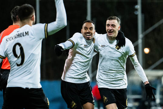 Bläddra bland fler bilder av Fotboll, Svenska Cupen, AIK - Varberg