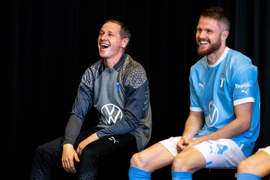 Malmö FFs Assisterande tränare Nikola Trajkovic och Lasse