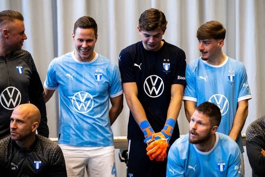 Malmö FFs Niklas Moisander och målvakt Melker Ellborg