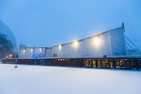 Vy över Hovets Isstadion