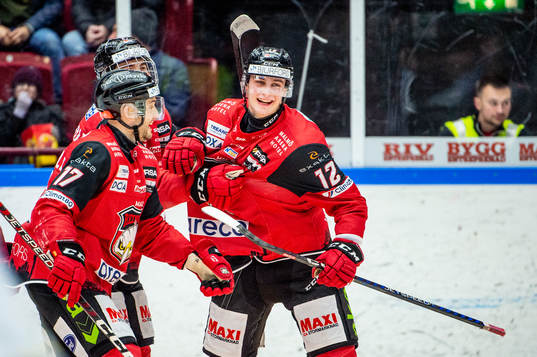 Malmö Redhawks Freddie Larsson jublar