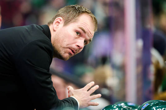 Färjestads huvudtränare Tomas Mitell