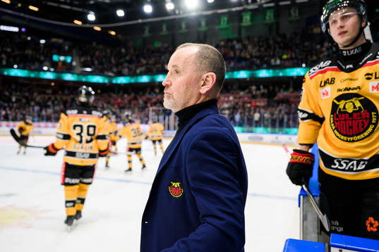 Luleås tränare Thomas Berglund deppar