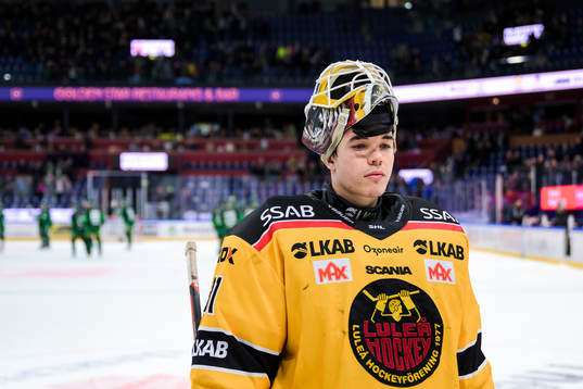 Luleås målvakt Matteus Ward deppar