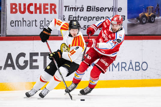 Brynäs Linus Ölund och Timrås Magnus Pääjärvi