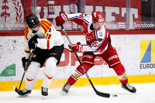 Brynäs Johannes Kinnvall och Timrås Jonathan Dahlén