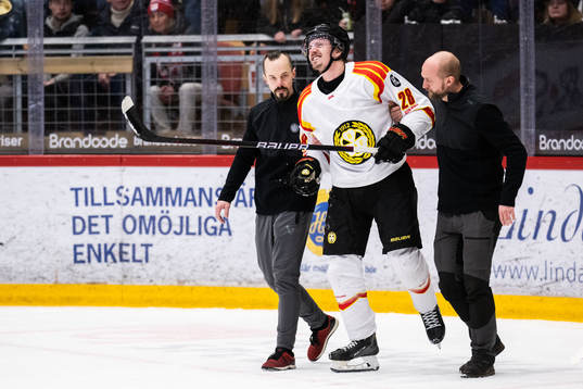 Brynäs Johannes Kinnvall har ont