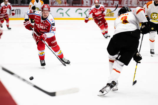 Timrås Jonathan Dahlén