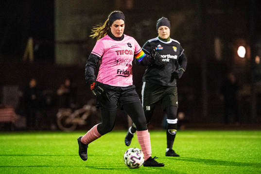 Las Presidentas och Backarna FFs spelare