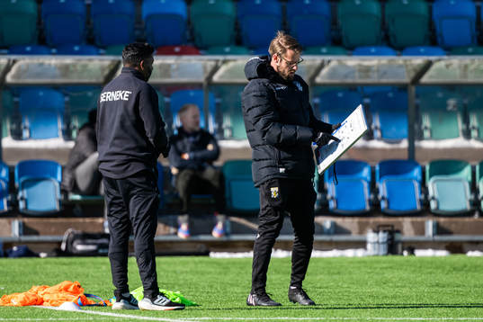 Tillfälliga huvudtränarna Alexander Tengryd och William