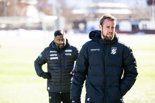 Tillfälliga huvudtränarna William Lundin och Alexander