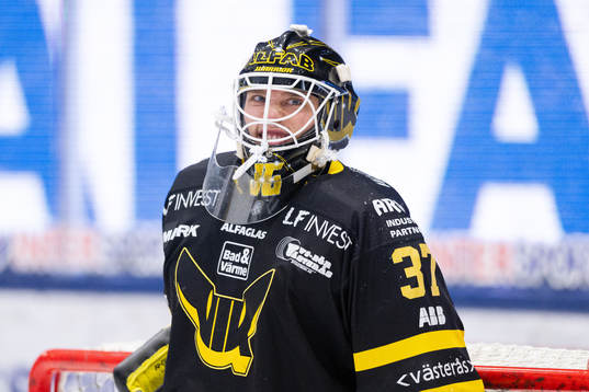 Västerås målvakt Johan Gustafsson deppar