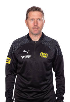Mjällbys Players Manager Patrik Andersson