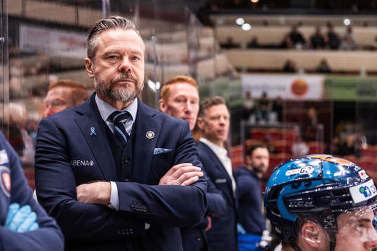 Växjös assisterande tränare Fredrik Hellgren