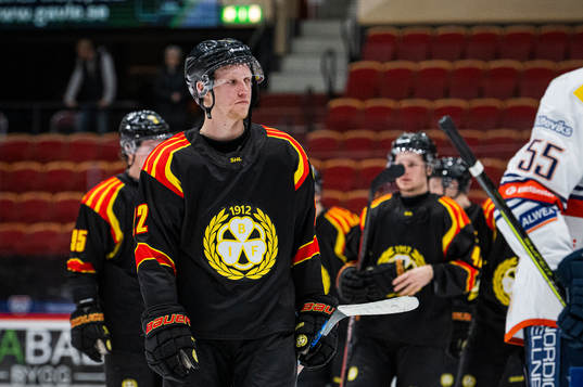 Brynäs Axel Eriksson deppar